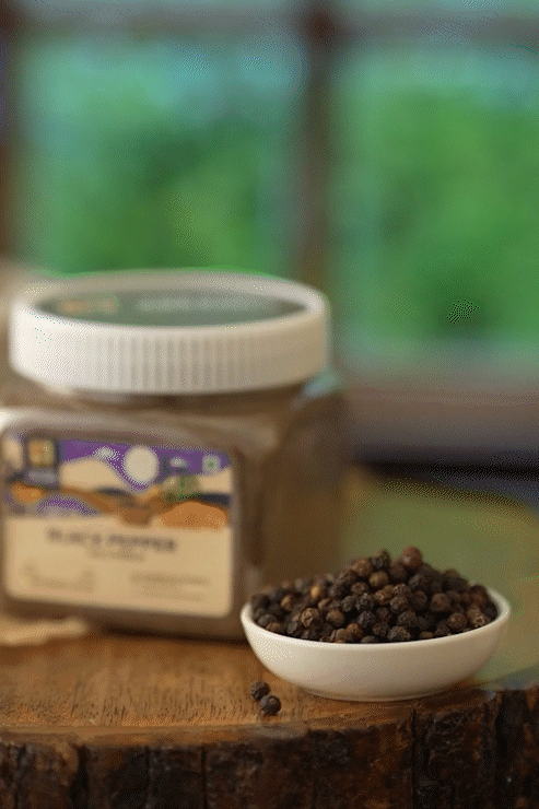 Whole Black Peppers (Kali Mirch Powder)